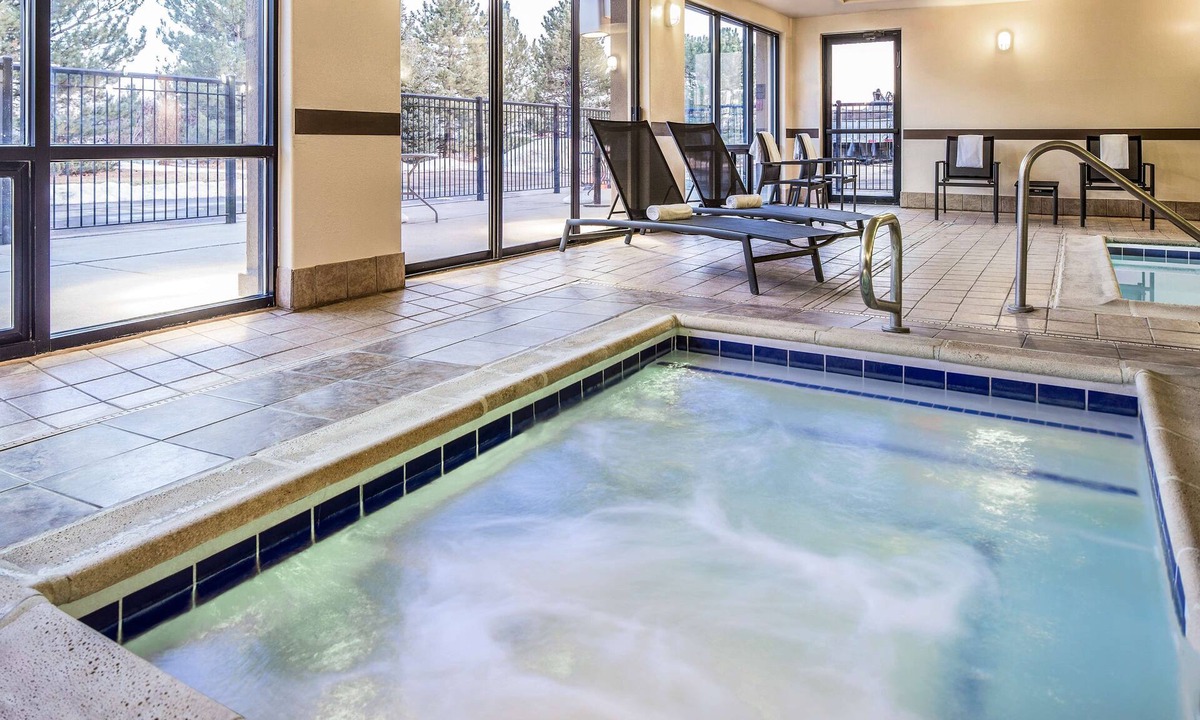 Centerra Hotel | Hampton Inn Loveland