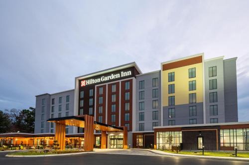 Riverside Hotel | Hilton Garden Inn Kansas City Riverside