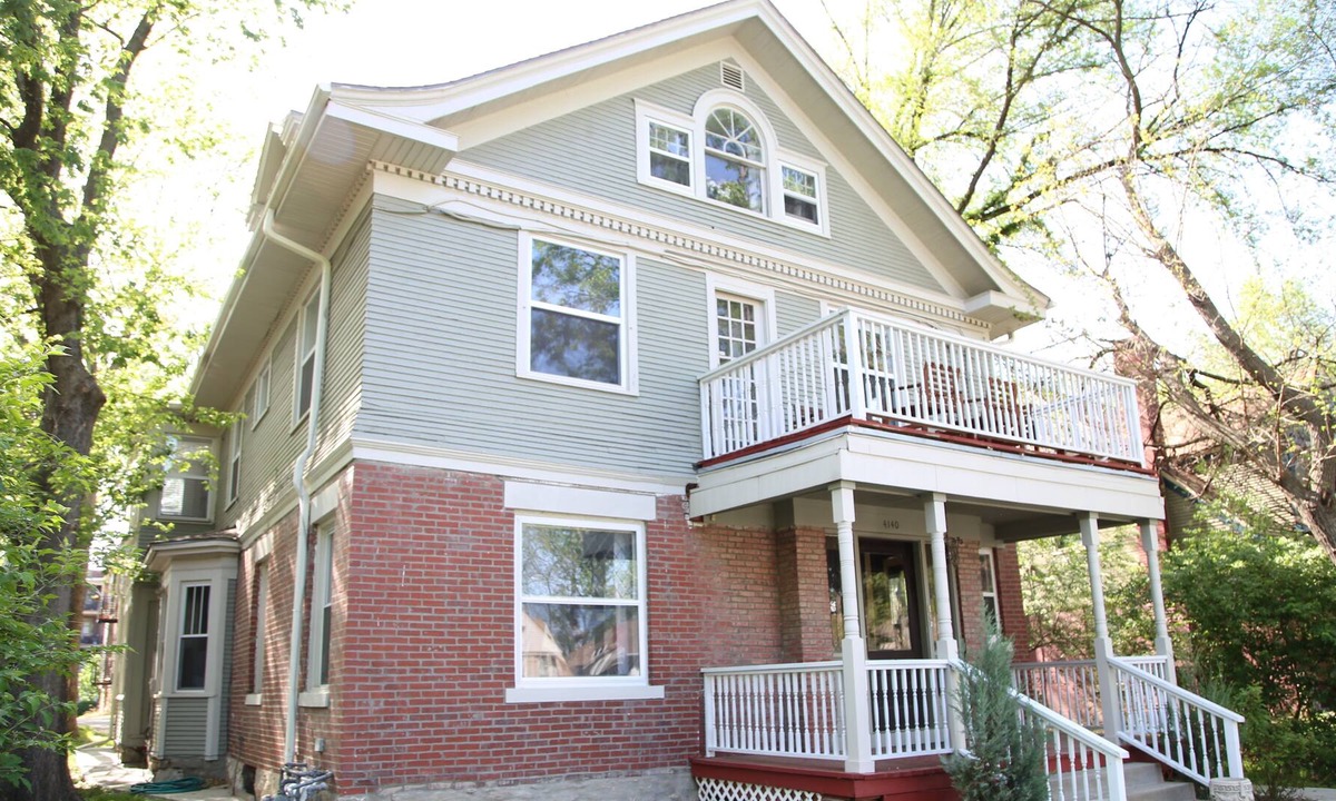 Southmoreland House | Historic Family Getaway 9,10,11