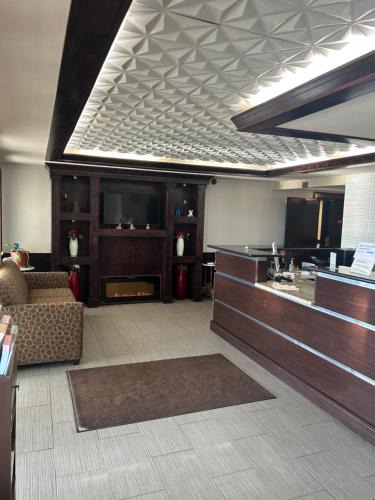 Thief River Falls Hotel | Home Suites