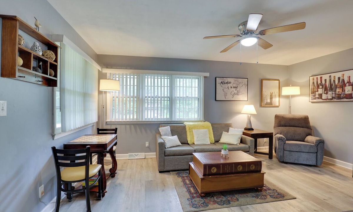 Kansas City House | Home w/Fenced Yard, 13 Mi to Kansas City Stadium!