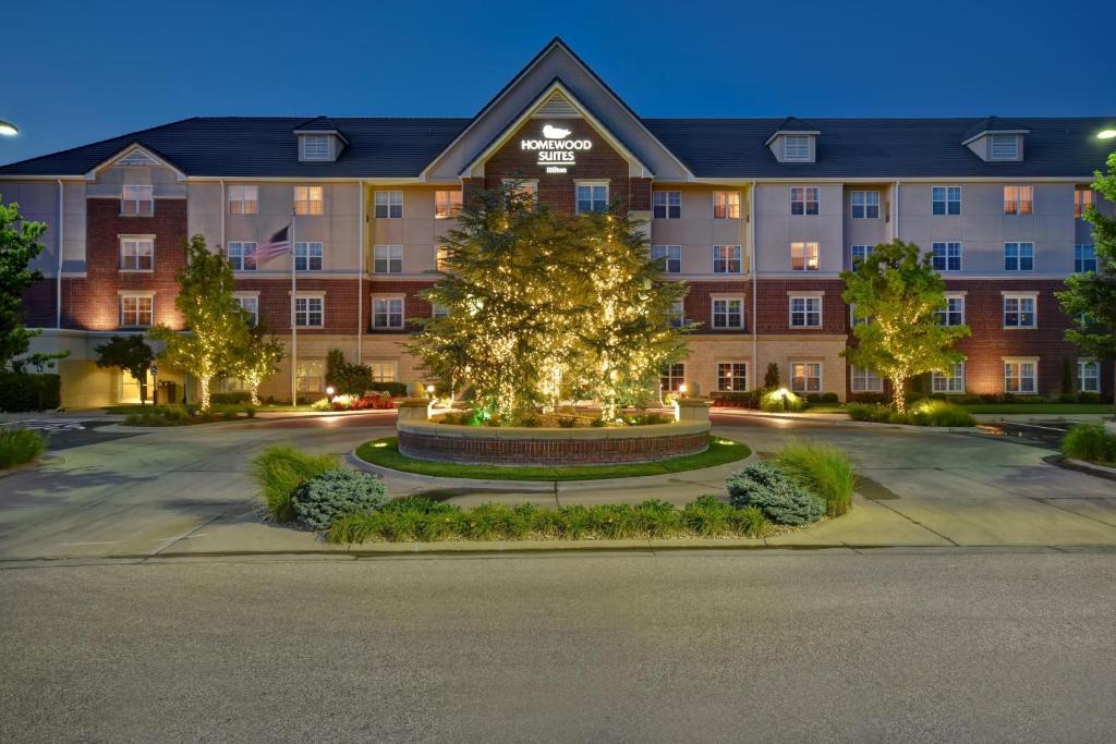 Greenwich Hotel | Homewood Suites by Hilton at The Waterfront
