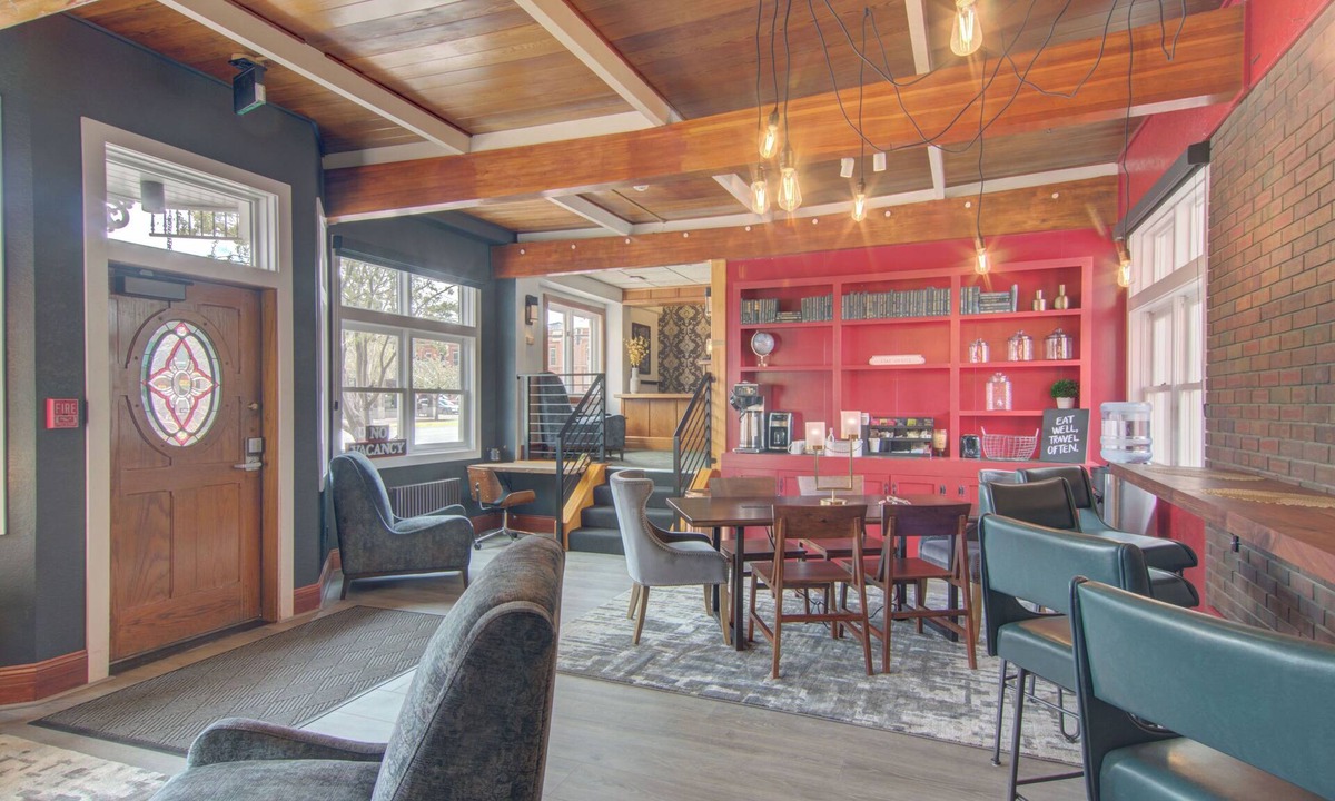 Downtown Steamboat Springs Hotel | Hotel Bristol