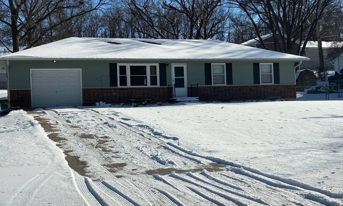 Platte City House | Kansas City World Cup Rental - PRICED RIGHT