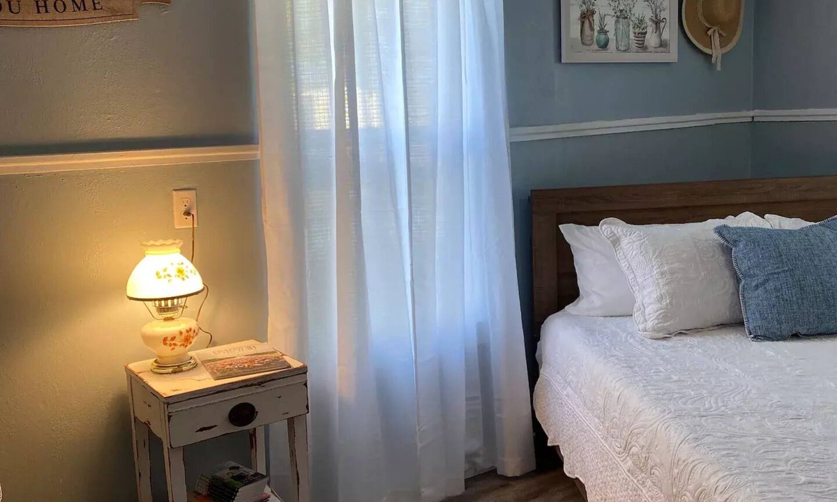 Kansas House | Kansas Cottage