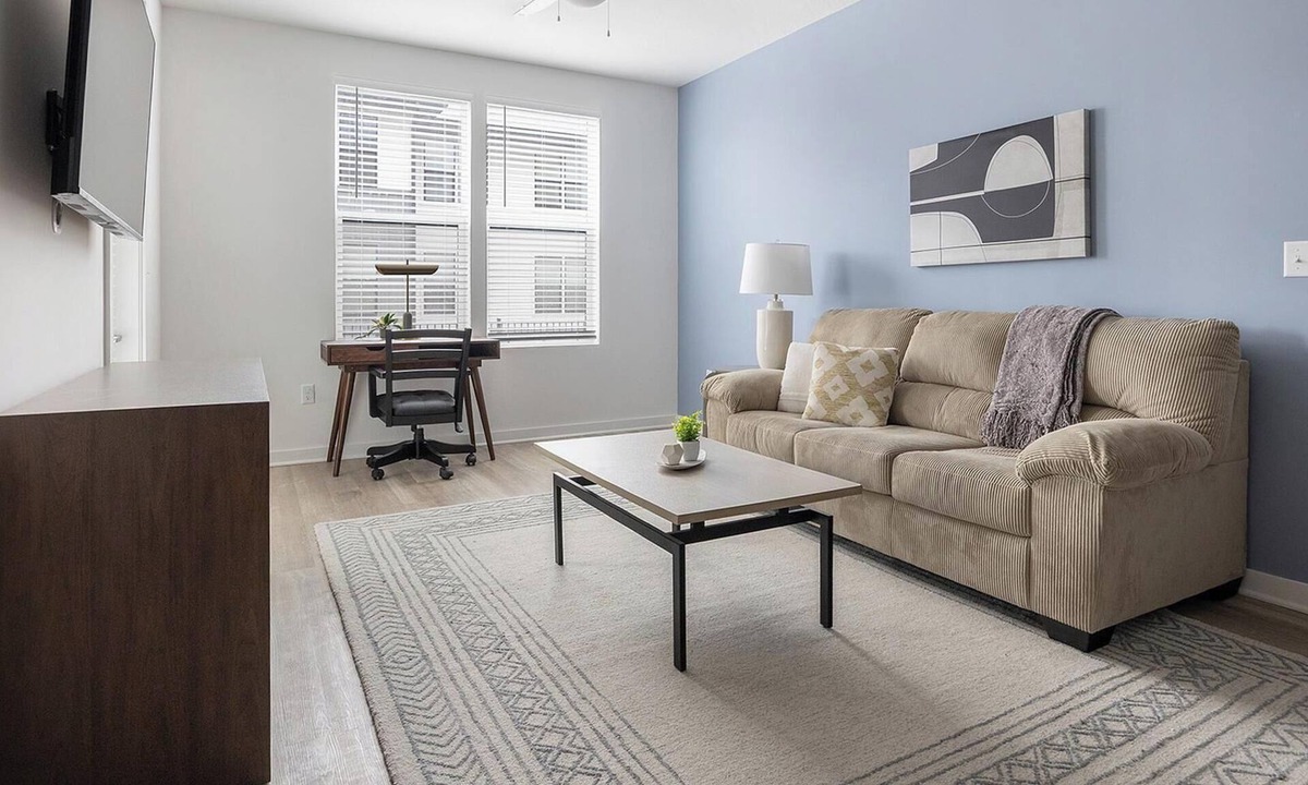 Broomfield Apartment | Landing | Stylish 2BD, Gym, Yoga Studio
