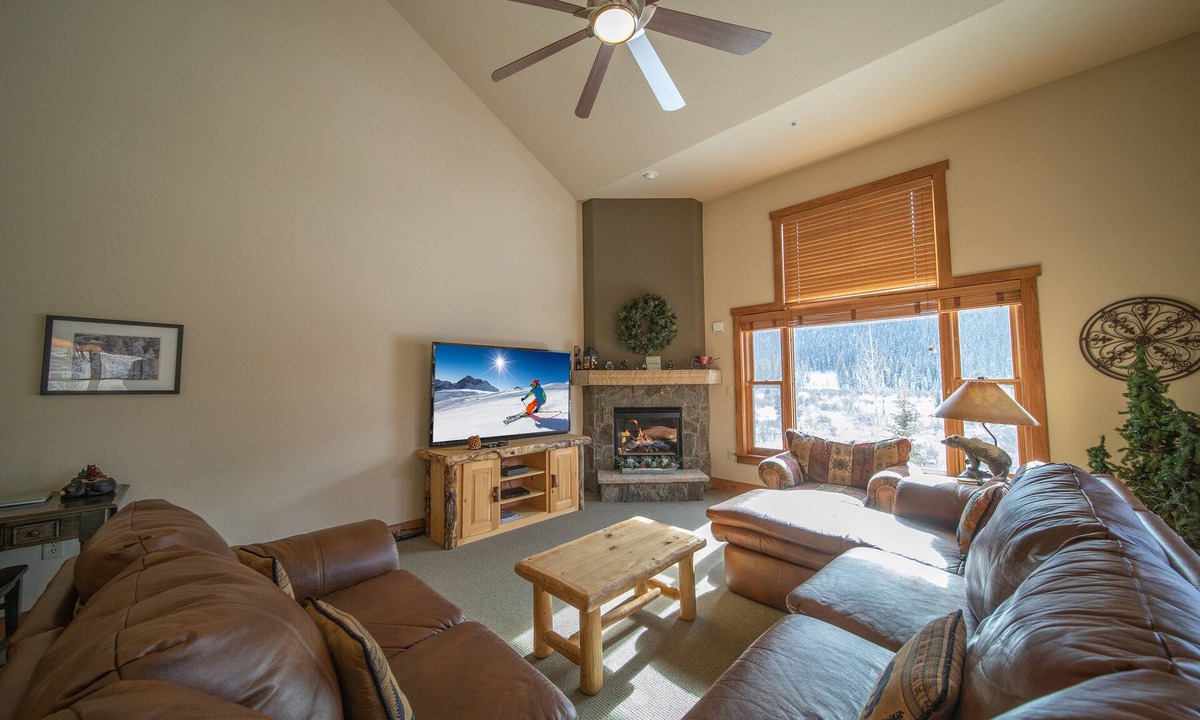 Keystone House | Last Minute Holiday Rates! Slope views from Deck