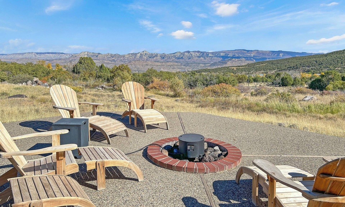 Mesa House | Lone Eagle Haven Great Views Grand Mesa