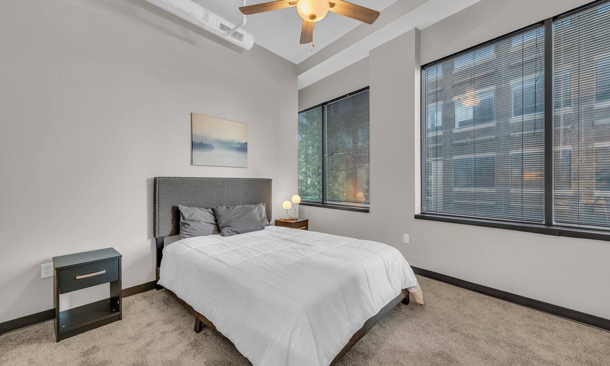 Waldron Apartment | Lovely 1BR KC Stay w/WiFi, Parking & Match Fun