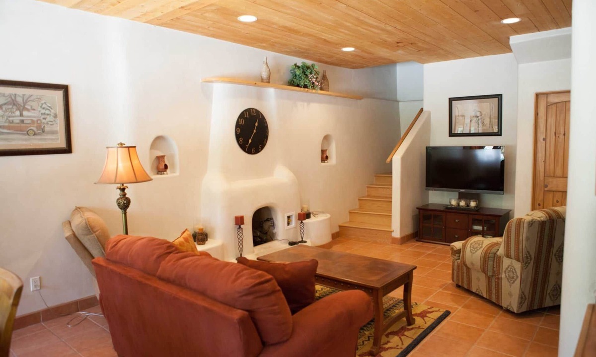 Taos House | LUXURY CANYON SUITES TAOS CANYON, KIT CARSON NATIONAL FOREST