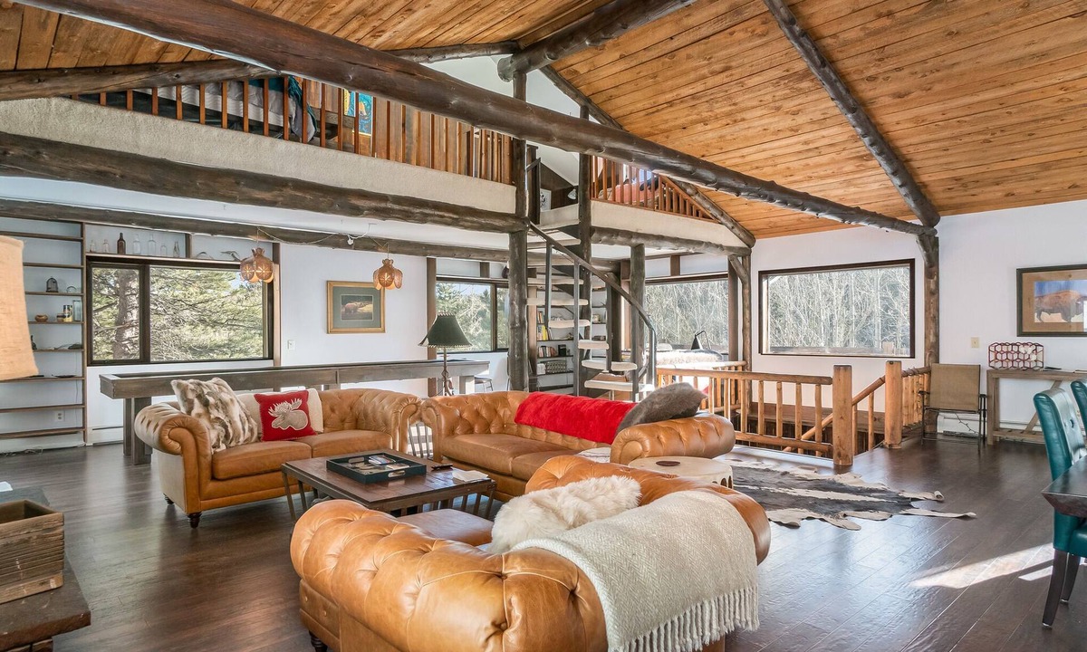 Allenspark House | Luxury Mountain Retreat Near Estes Park Stunning Views, Perfect Family Getaway