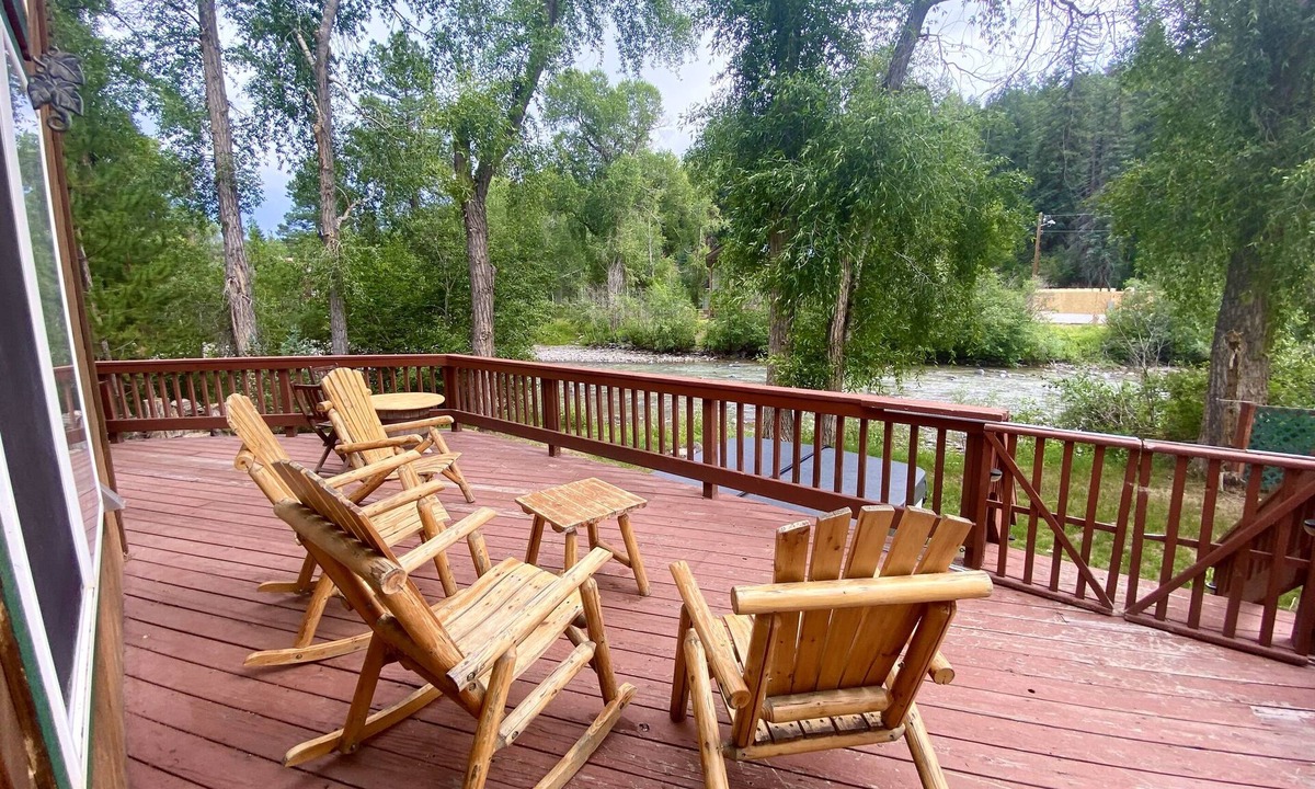 San Juan River Village House | Luxury Riverfront Home!