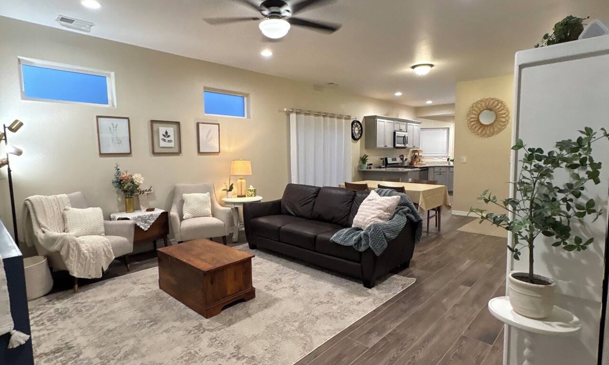 Pueblo West House | Modern 3-bedroom house in fantastic Pueblo West near the Pueblo Reservoir