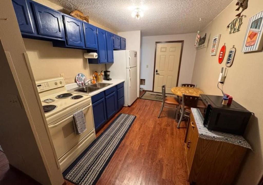 Crosby Apartment | Moose Suite