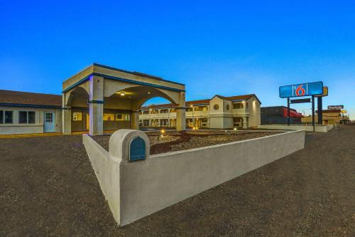 Clovis Hotel | Motel 6-Clovis, NM