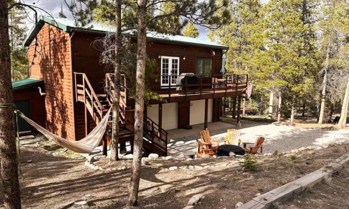 Twin Lakes Cabin | Mountain Cabin - Fire Pit - 2 miles to Lake