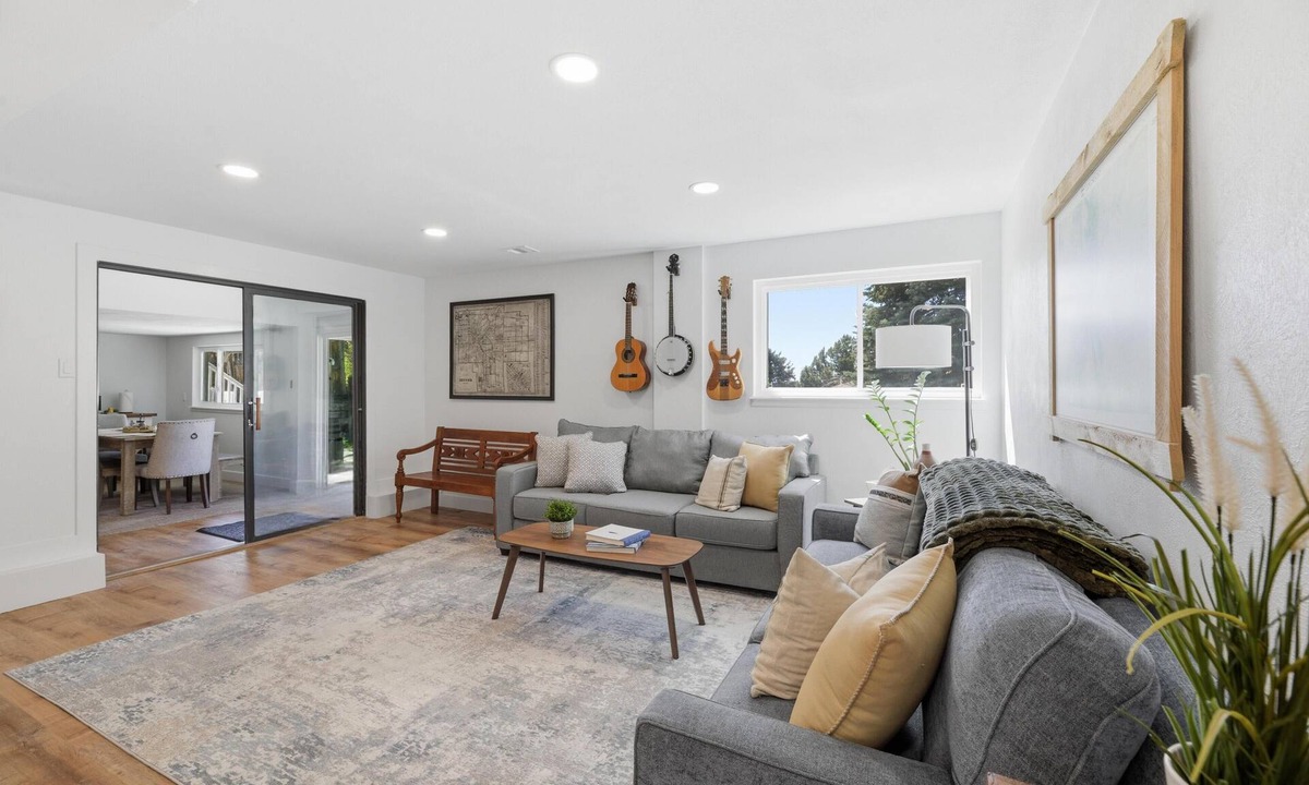 Green Mountain House | Near Red Rocks - Patio, Yard & Foothill Views