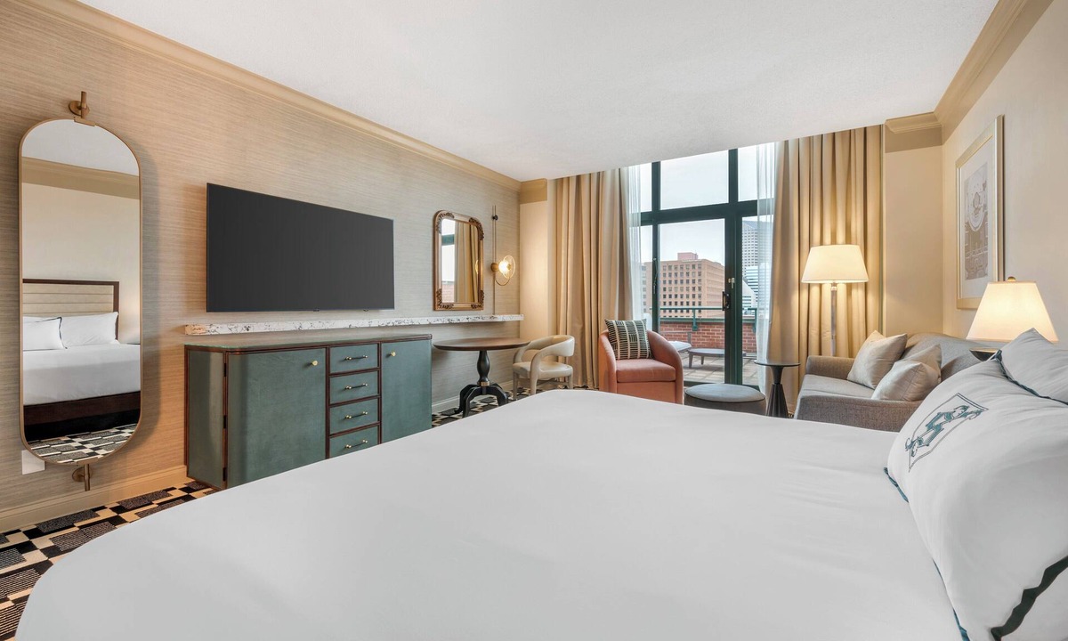 Wholesale District Hotel | Omni Severin Hotel