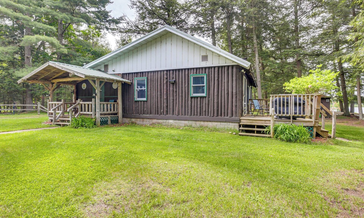 Eagle River Cabin | Peaceful Long Lake Cabin w/Dock & Fire Pit!