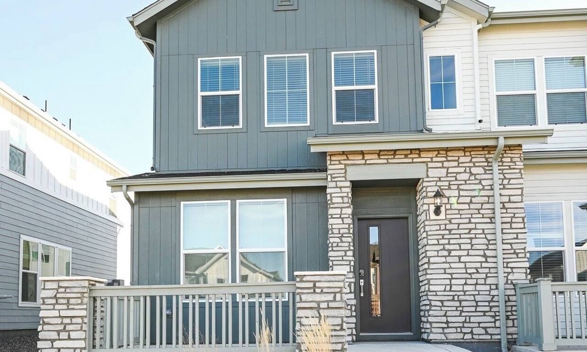 Watkins House | Peaceful Prairie Retreat Near Airport and Gaylord