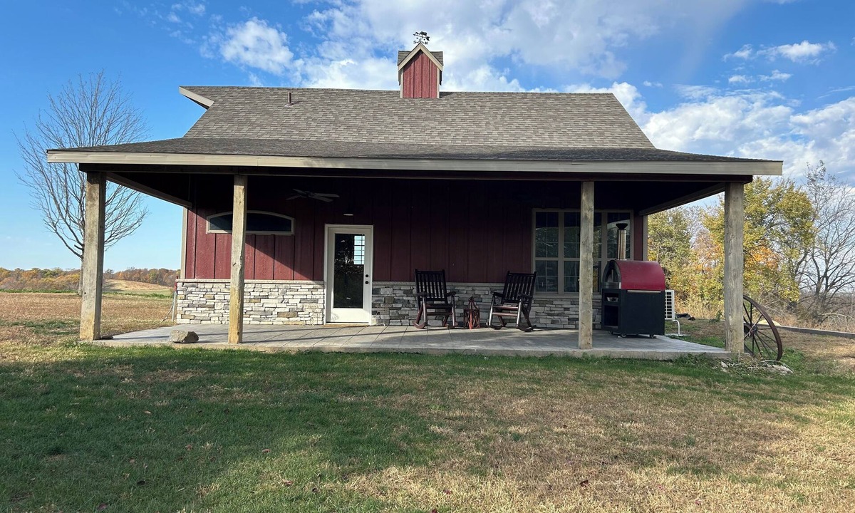 Highland Center Cabin | Perfect 1-bedroom cabin with AC, Sauna in gorgeous Ollie
