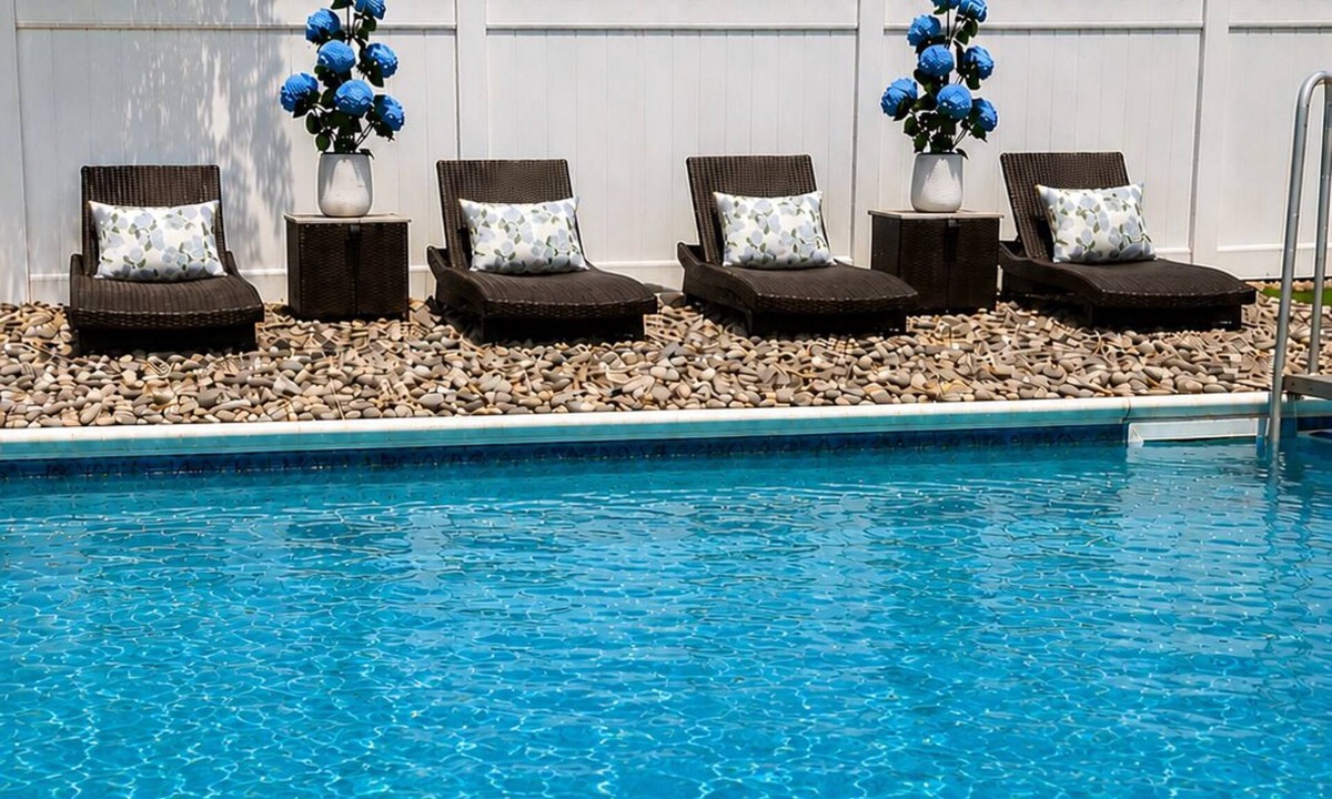 Harrisonville House | Private Resort Pool Home: 2 Suites, Hot Tub, Golf Simulator, Sauna and more