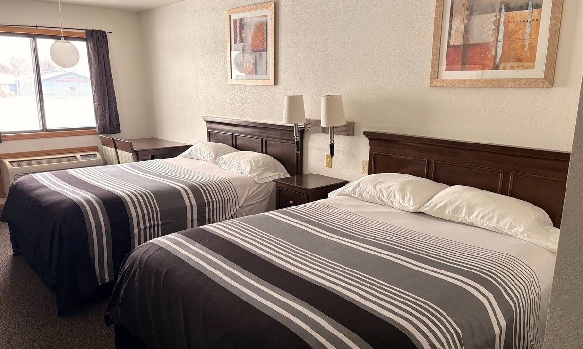Burwell Hotel | Pump & Pantry Motel
