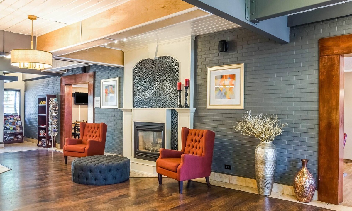 Buffalo Hotel | Quality Inn Buffalo