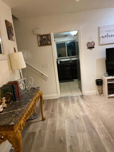 West Valley City Apartment | Red pine