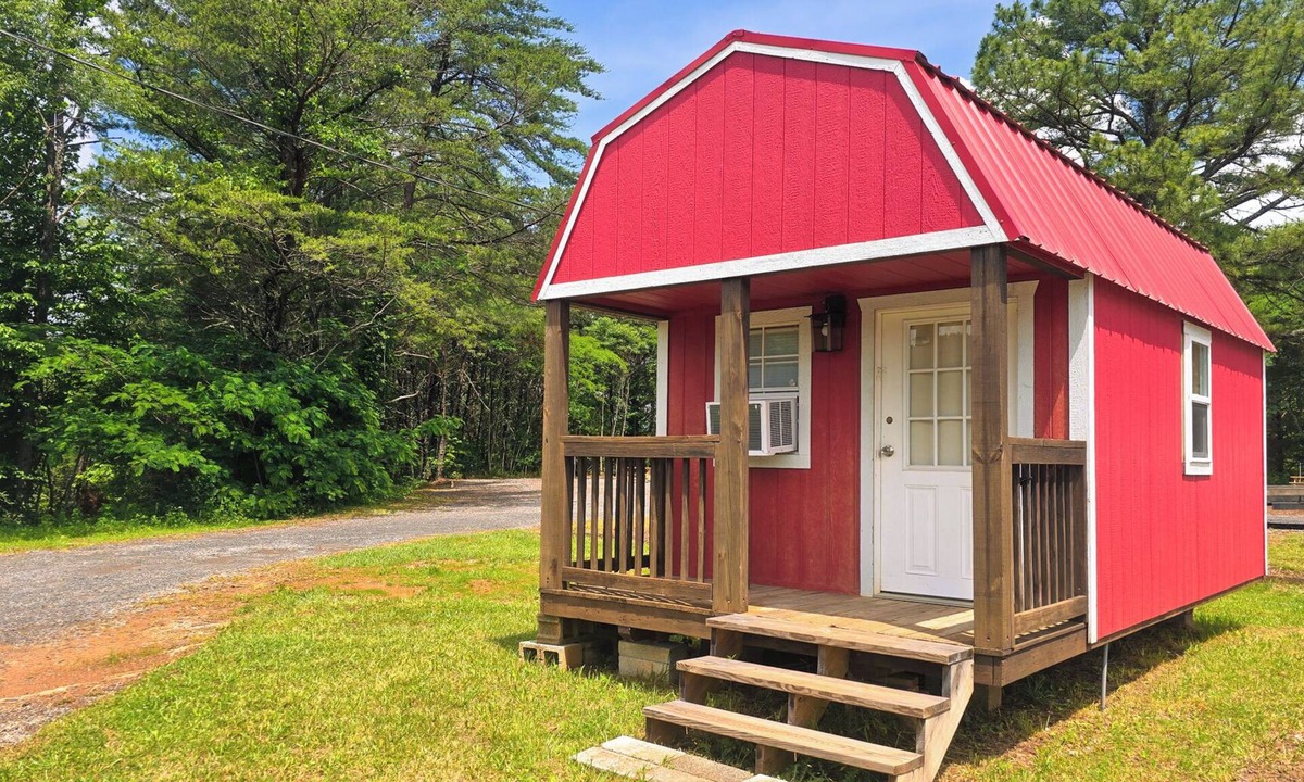 Isabella Cabin | Red Tiny Home in Copperhill TN