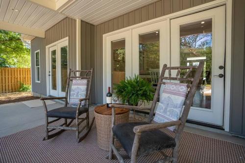 High Point House | Relax, Rewind, Repeat - New Country Cottage