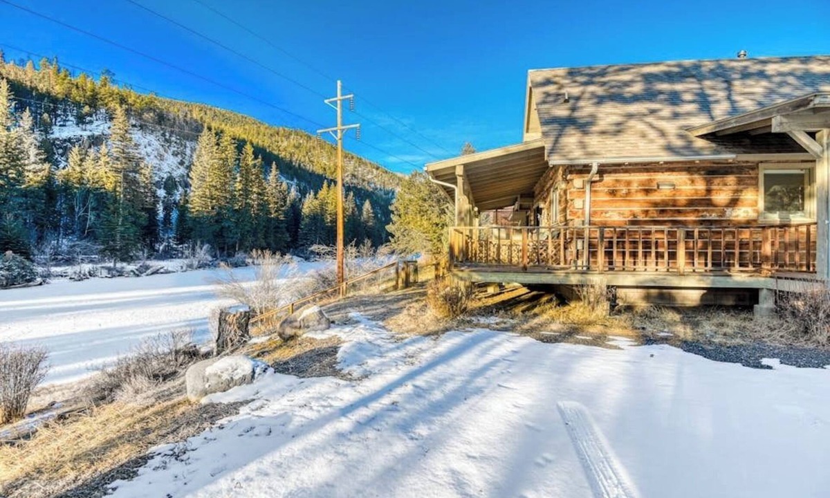 South Fork Cabin | Relaxing riverfront cabin w/river & mountain view, wraparound deck, and firepit