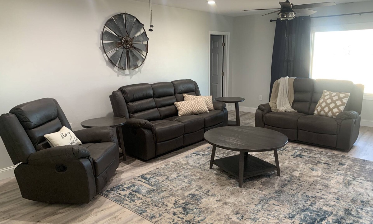 Walker House | Remodeled country retreat on the Saline River. Pet Friendly!