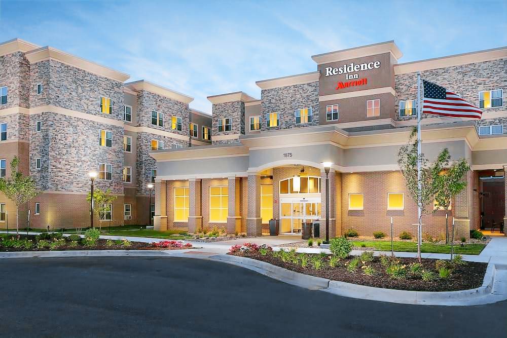 I-435 West KC-KS Hotel | Residence Inn by Marriott Kansas City at The Legends