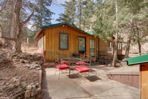Drake House | Riverfront Drake Home - 10 Mi to Estes Park!