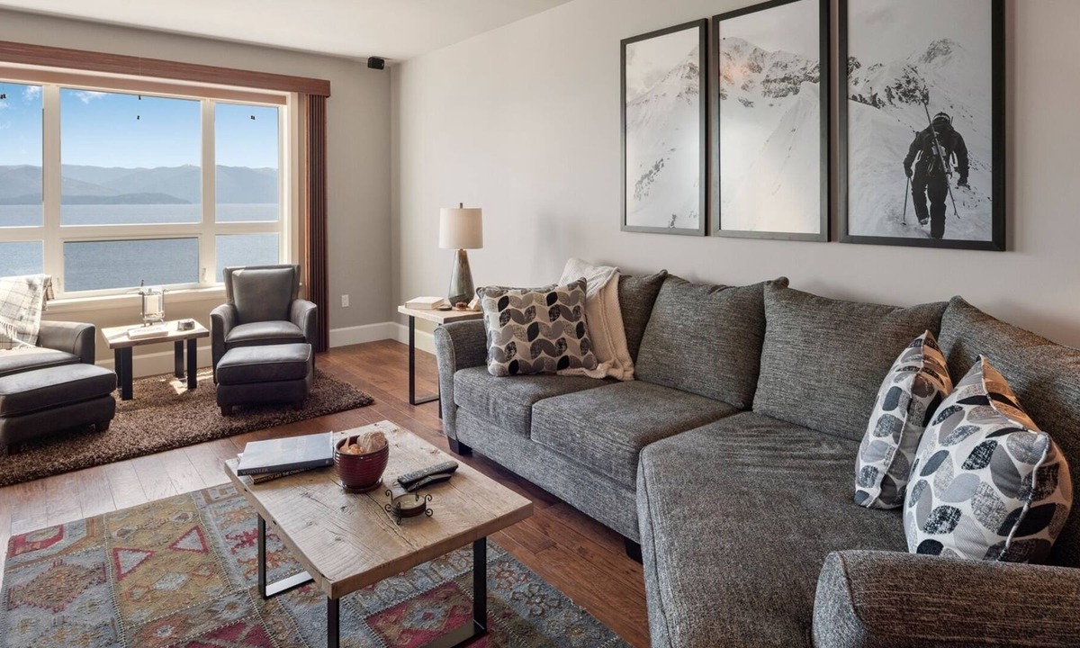 Sandpoint House | Seasons Waterfront Condo | Pool, Hot Tub, Marina, Spa