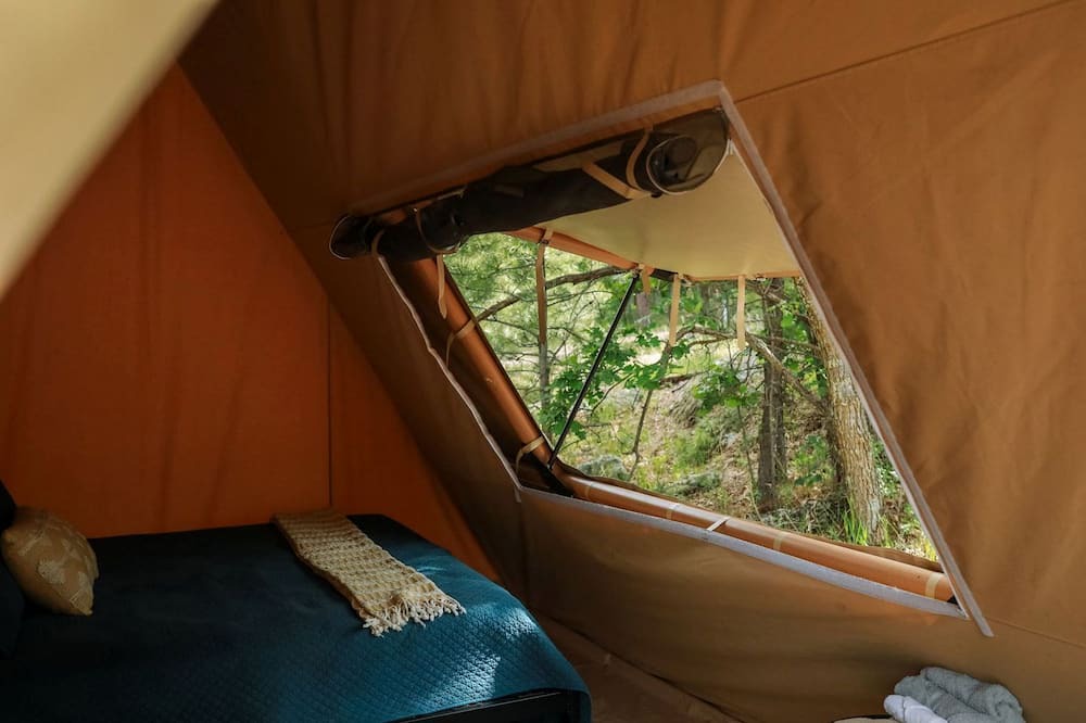 Hermosa Cabin | Secluded A-Frame Glamping Getaway near the Black Hills, Hermosa, South Dakota