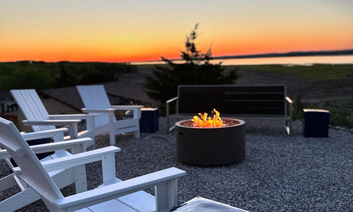 Brule House | Secluded Family Oasis Next To Bayside Golf w/Deck