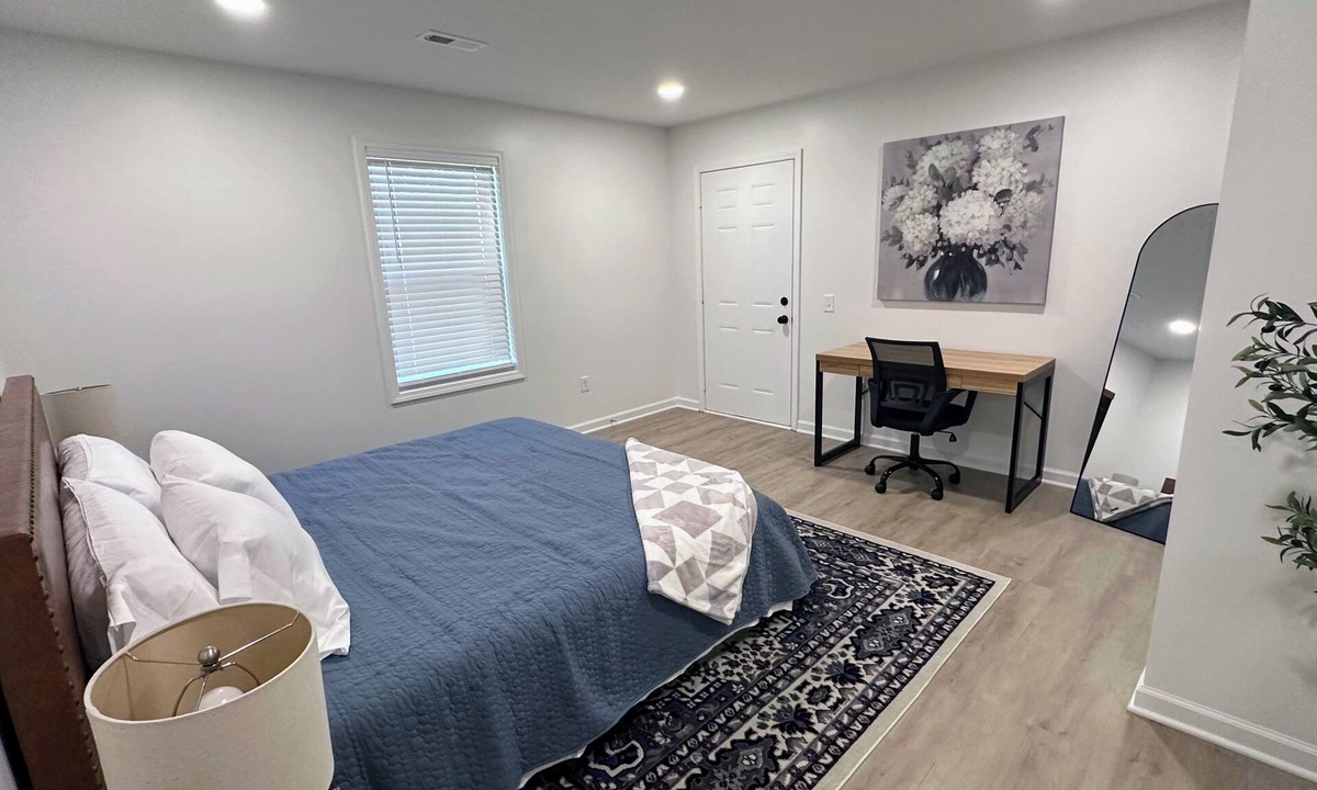Hamilton House | Sewing Serenity A - New 2BR Home in Hamilton, 3 Blocks to Missouri Star