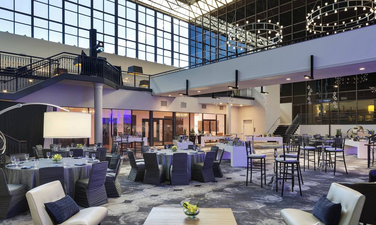 Bloomington Hotel | Sheraton Bloomington Hotel