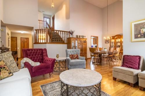 Lawrence House | Sleeps 12! Main Level Primary Suite-Beautiful Backyard Oasis