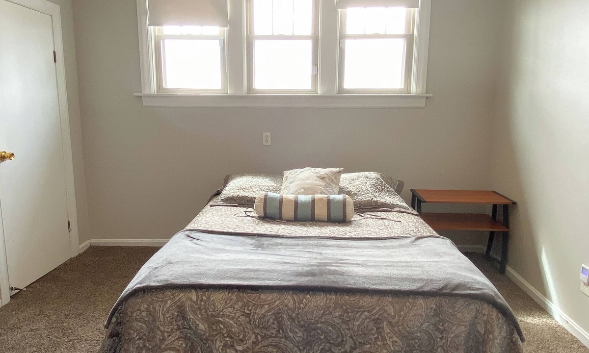 Fort Mitchell House | Spacious 4-bedroom house in perfect Fort Mitchell with AC