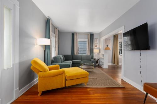 Rosedale House | Spacious 5 Bedroom Home 33