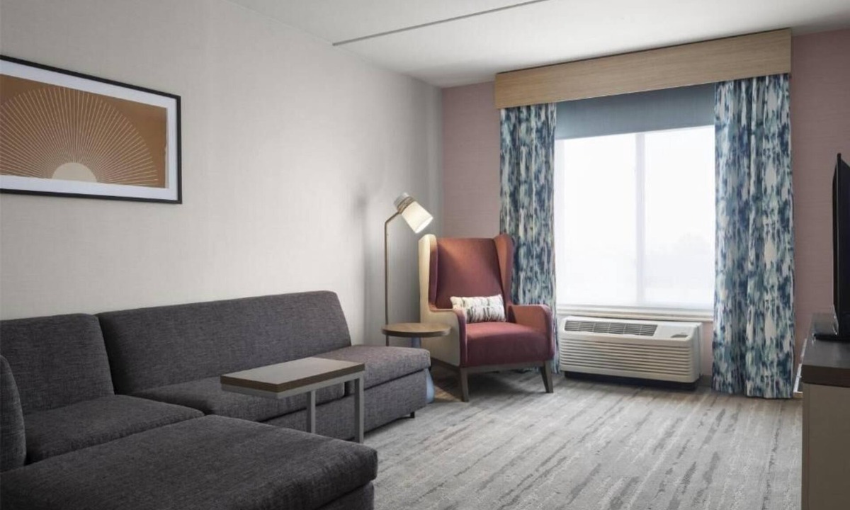 Albuquerque Hotel | Spacious common areas | 2 units | King w/sofa bed, Indoor Pool, Gym & Breakfast