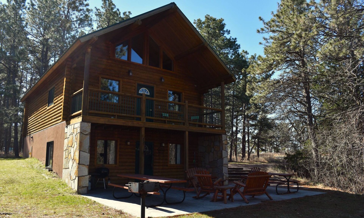 Sparks Cabin | Spacious Niobrara River Cabin