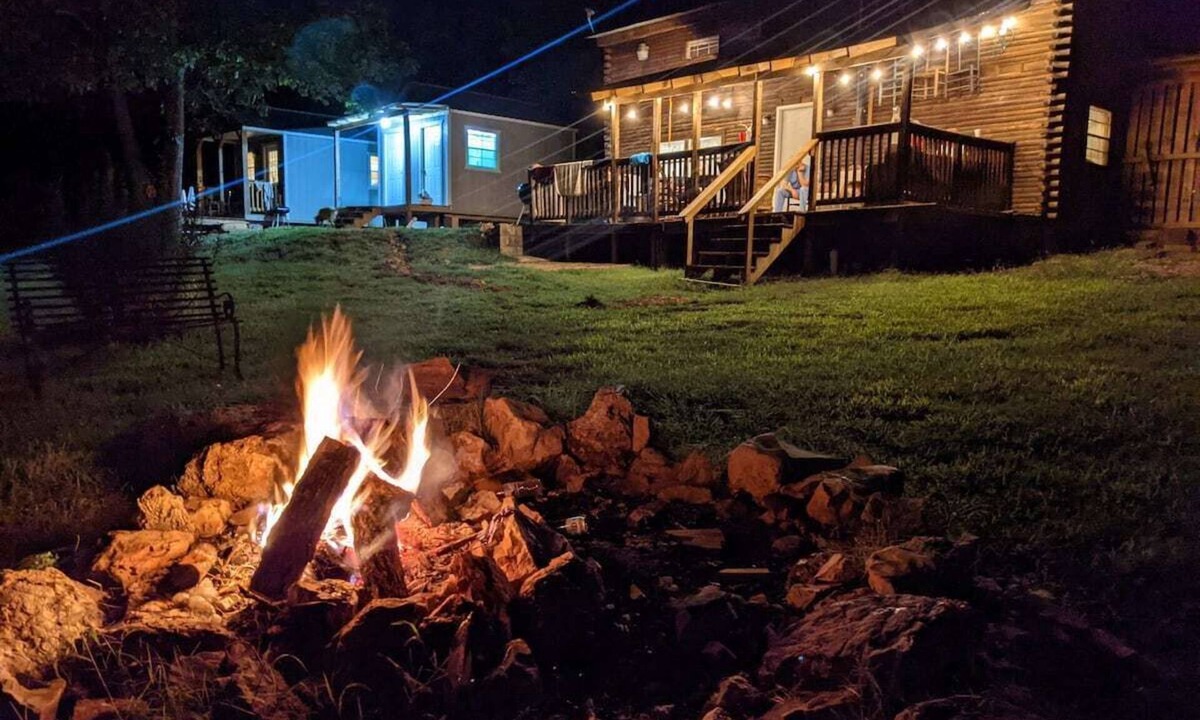 Mammoth Spring RV Rental | spring river camping