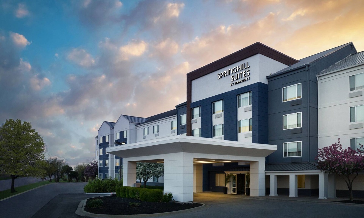 Overland Park Hotel | Springhill Suites By Marriott Overland Park