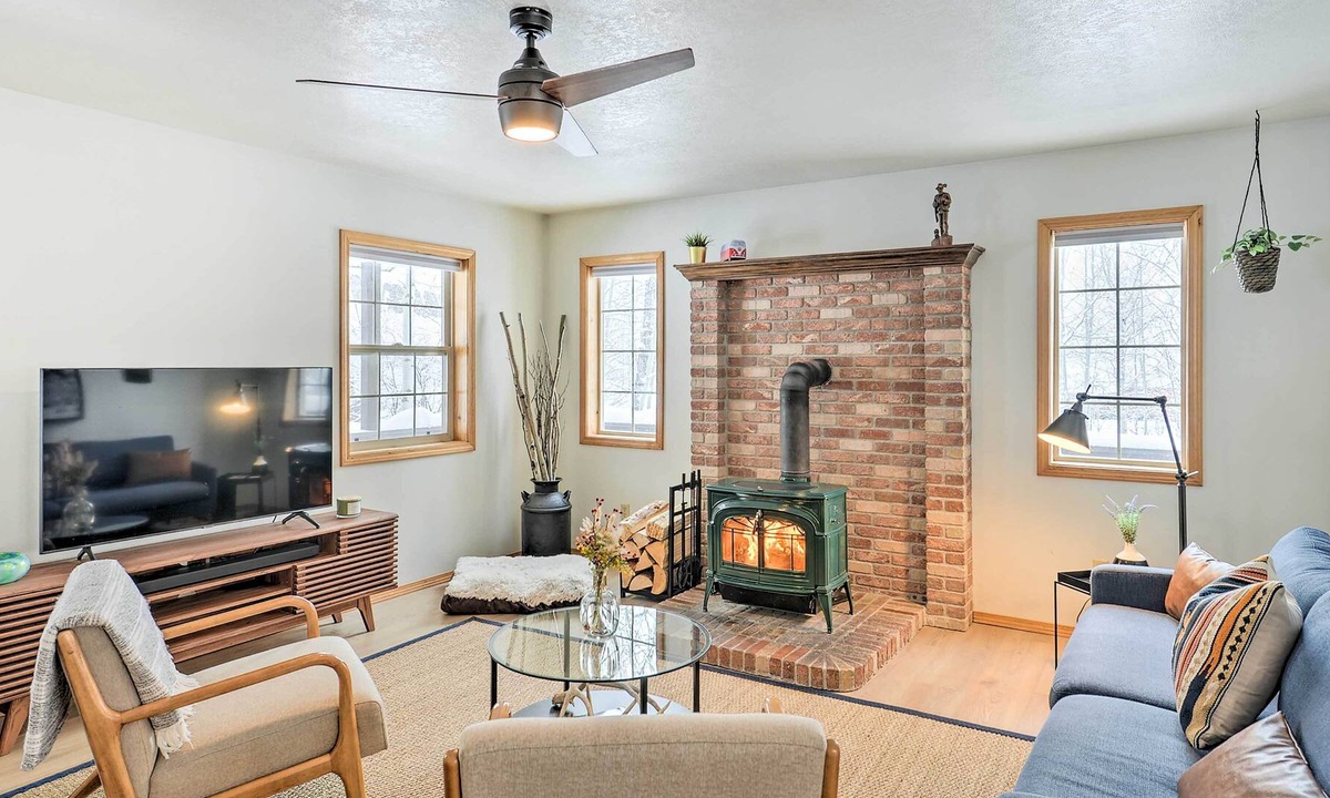 Star Valley Ranch House | Star Valley Ranch Home ~ 1/2 Mi to Hiking!