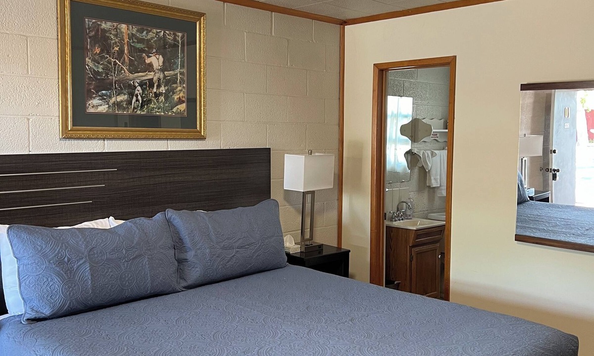 Big Pine Hotel | Starlight Motel