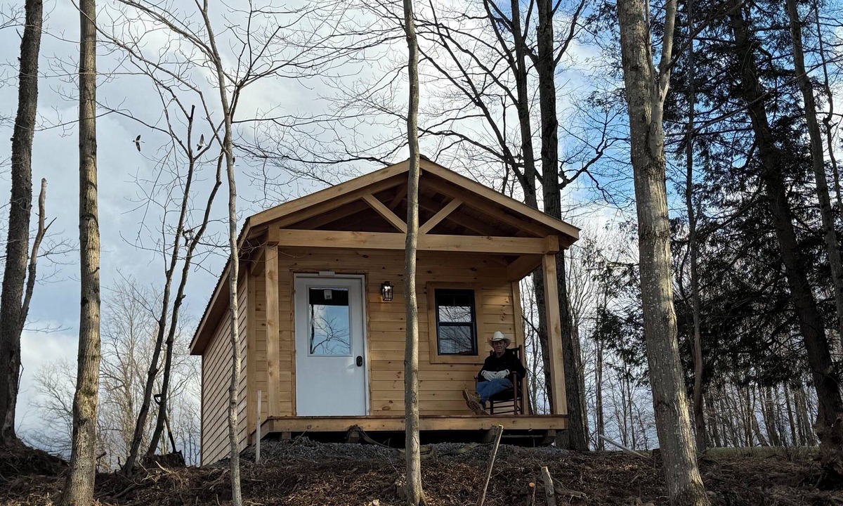 West Edmeston Cabin | Stonegate Golf Cabins